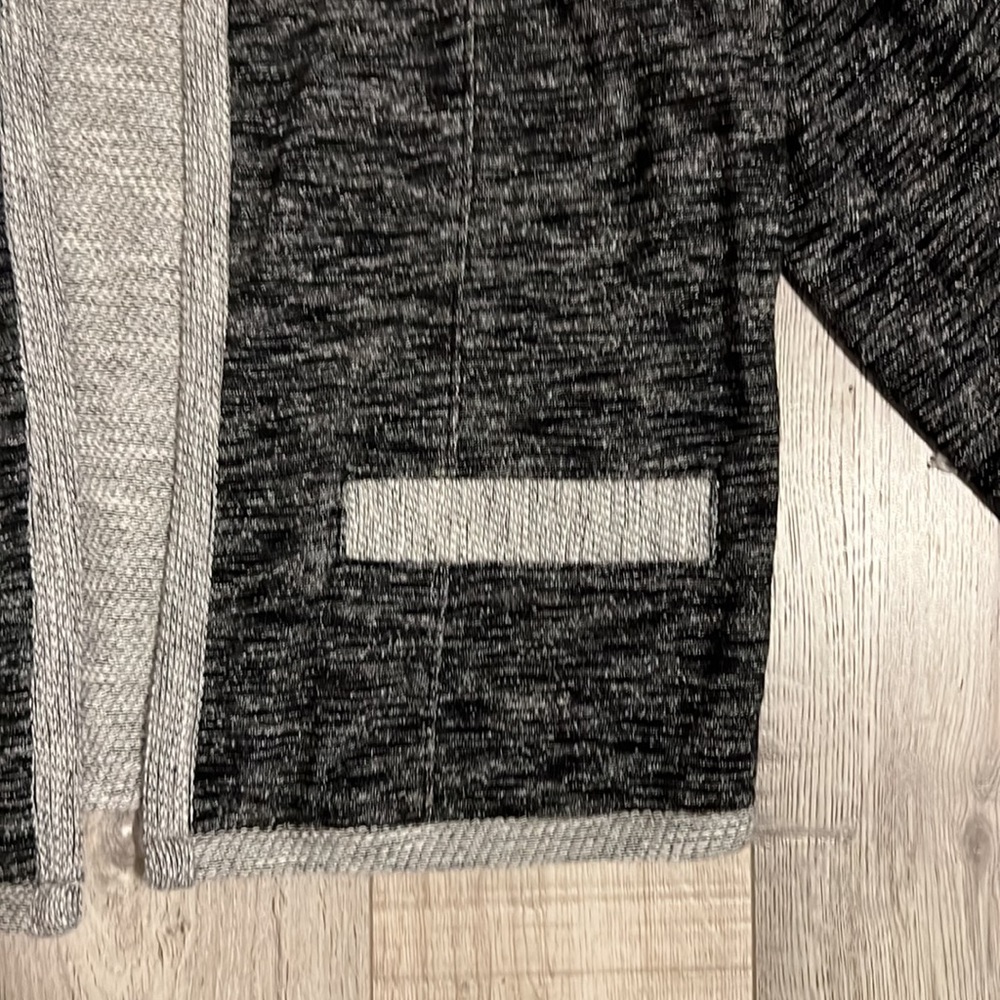 Express Cardigan - Picture 7 of 10